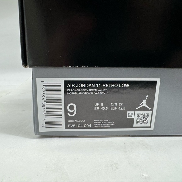 Jordan 11 Retro Low Space Jam Sneakers - Picture 14 of 14